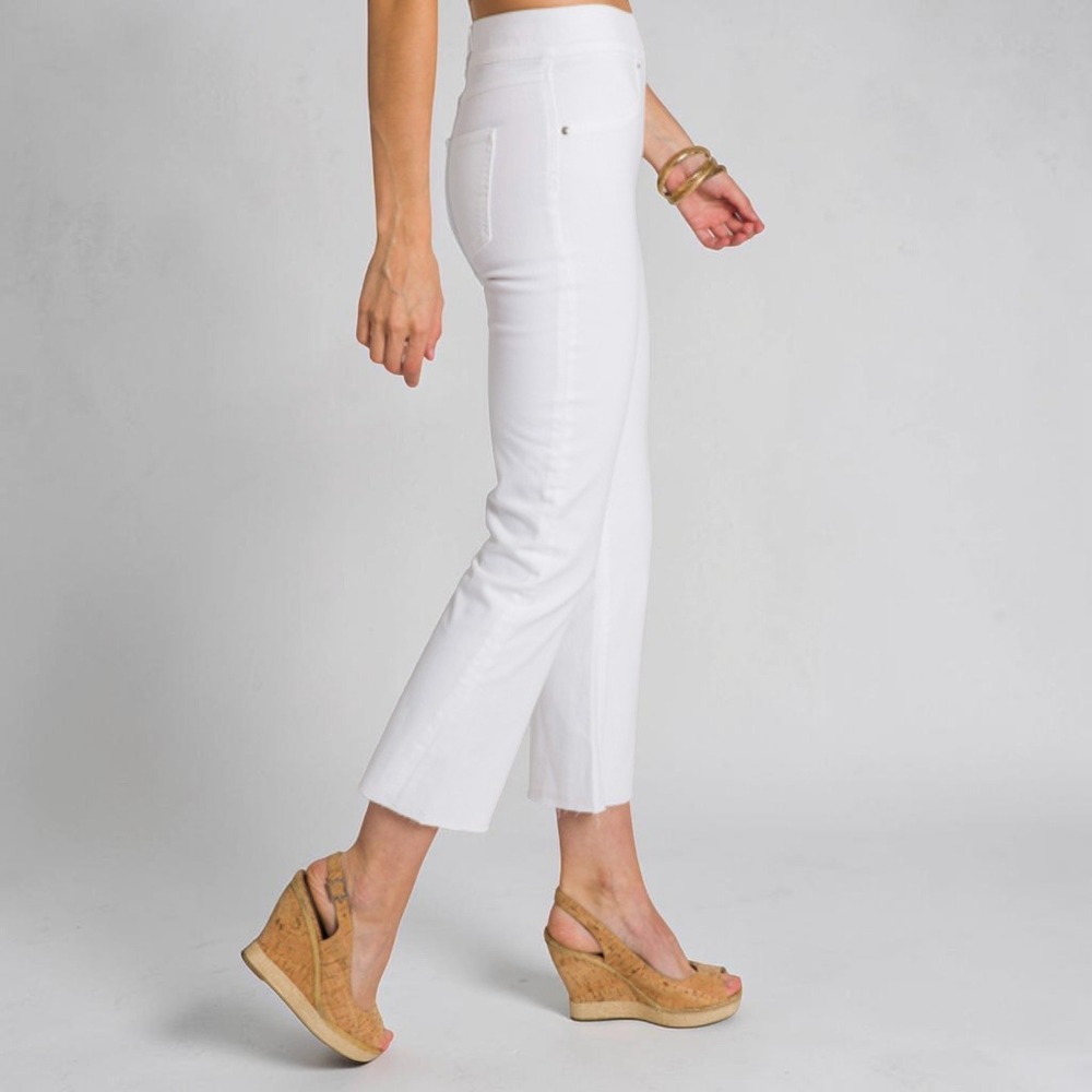 SPANX Cropped Flare Denim Jeans White Pull On High Rise Sz S - Picture 10 of 12